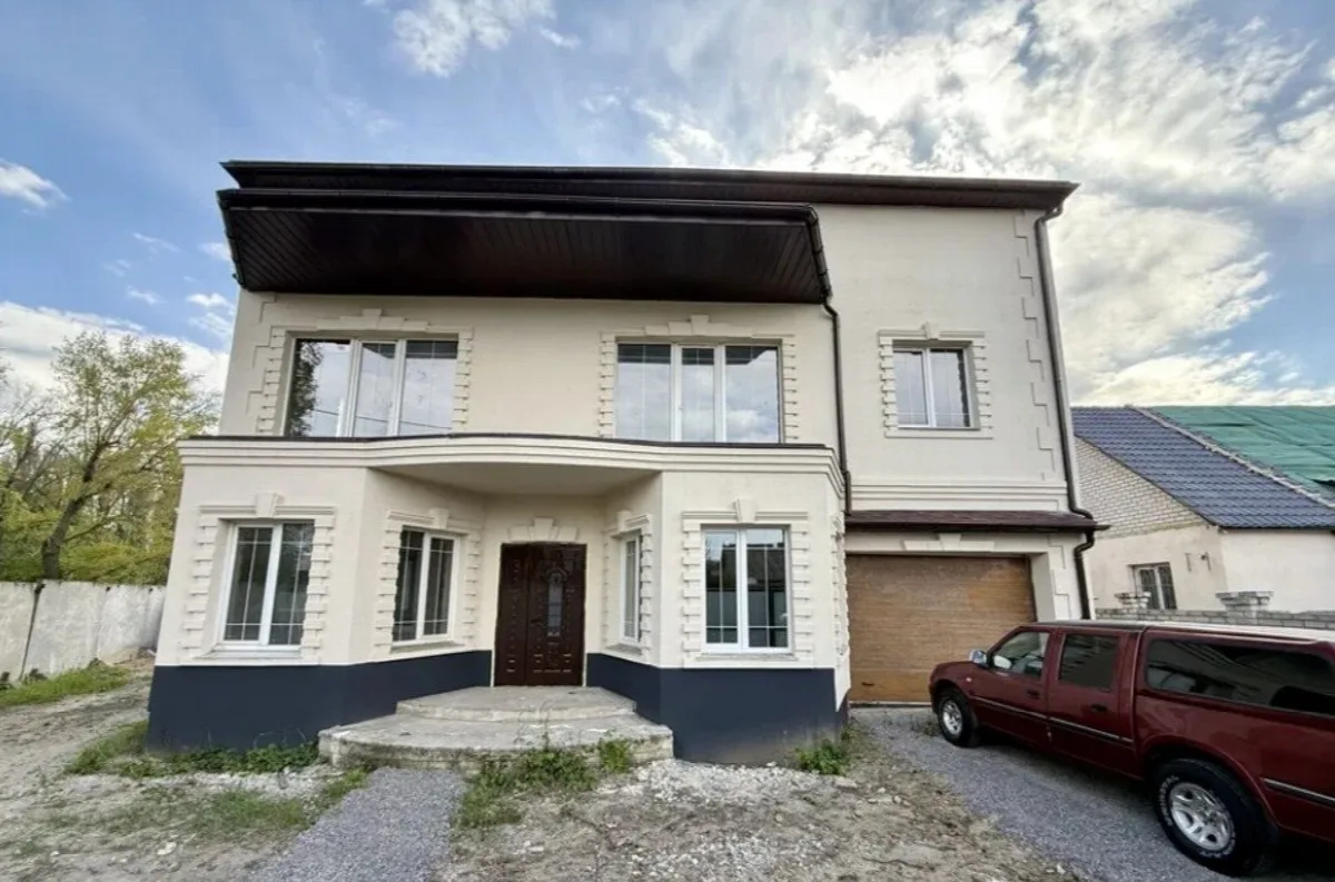 9-кімнатний будинок, 237 м², Застава