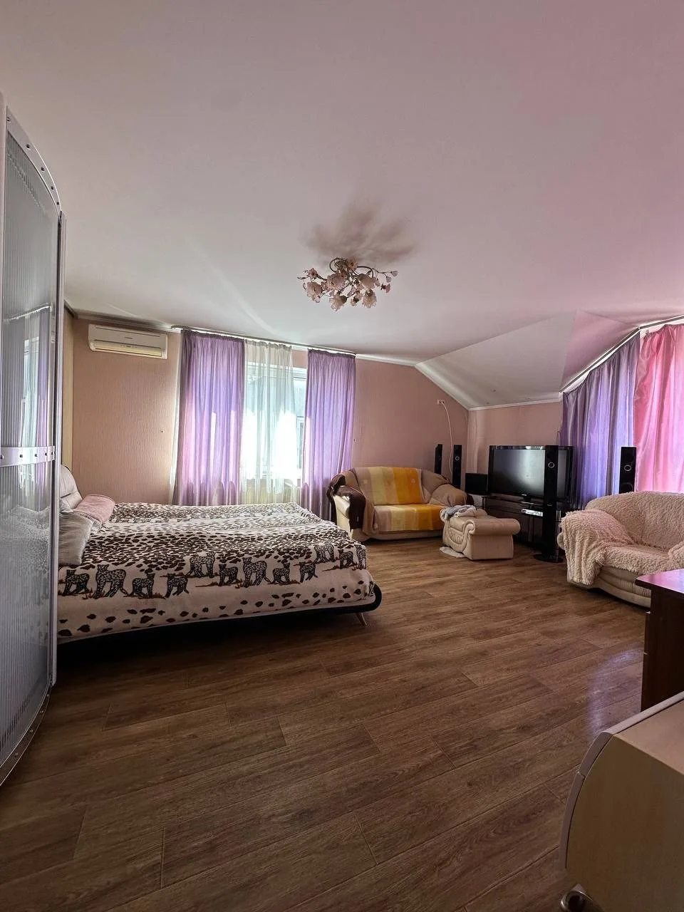 6-комнатный дом, 256 м², Черемушки