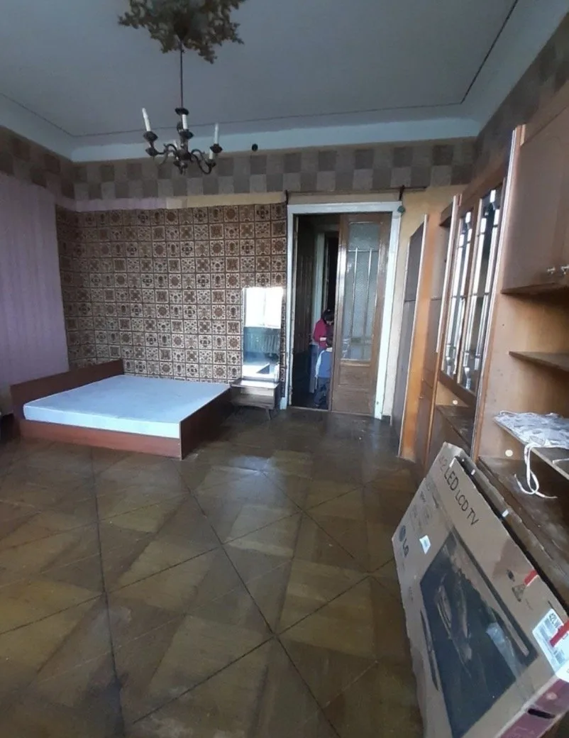 5-комнатная квартира, 220 м², Центр