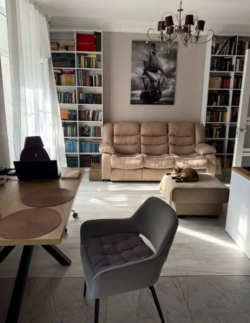 2-кімнатна квартира, 53 м², Фонтан