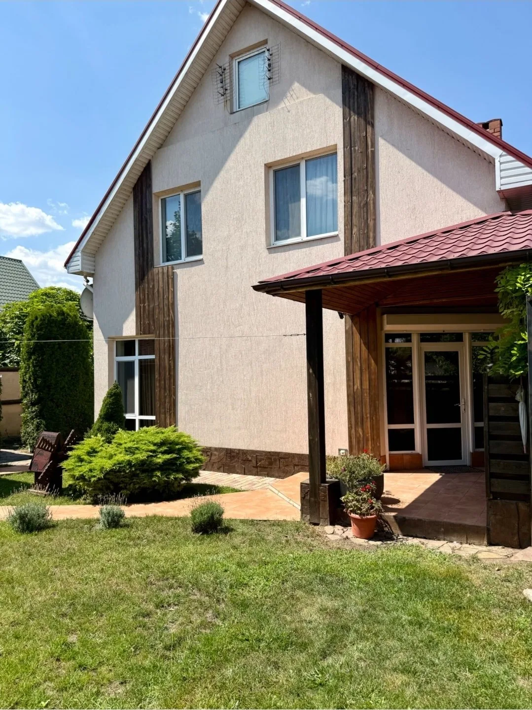4-кімнатний будинок, 164 м², Нерубайське