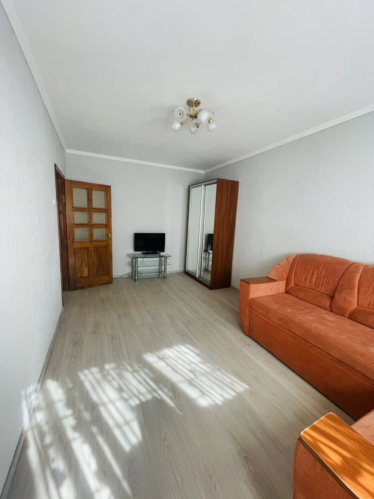 1-кімнатна квартира, 33 м², Таїрова
