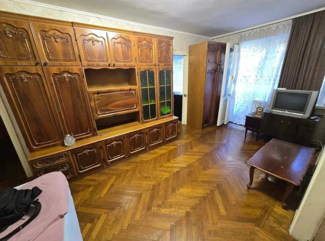 3-кімнатна квартира, 57 м², Фонтан