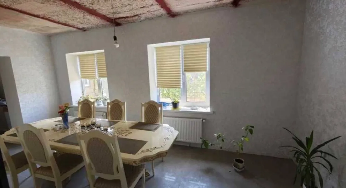 5-кімнатний будинок, 190 м², Світле
