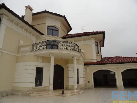 5-комнатный дом, 770 м², Таирова