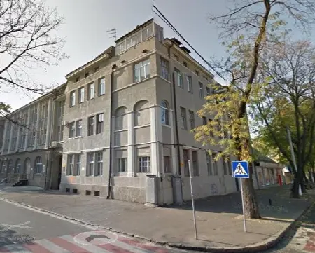 5-кімнатна квартира, 156 м², Центр
