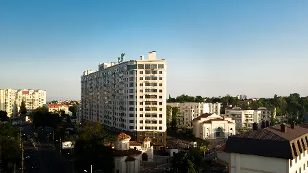 31 Перлина - Одеса, Приморський, Фонтанська дорога