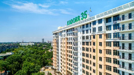 35 Перлина - Одеса, Приморський, Літературна