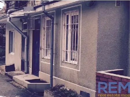 5-кімнатна квартира, 140 м², Центр