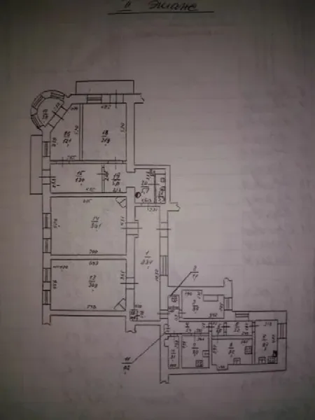 6-кімнатна квартира, 209 м², Центр