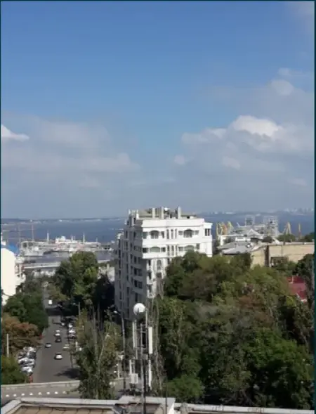 3-кімнатна квартира, 125 м², Спадщина дерибасу, Центр