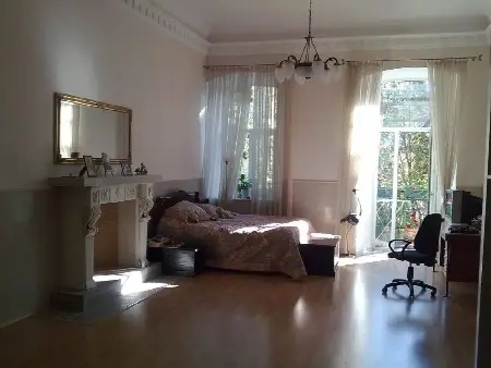 3-кімнатна квартира, 192 м², Центр