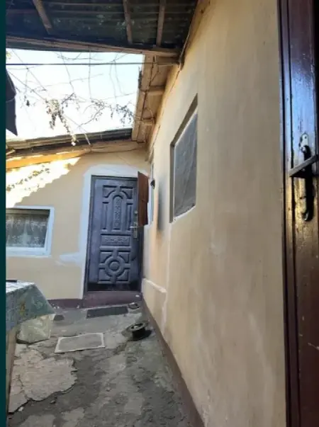 3-кімнатна квартира, 37 м², Чорноморка