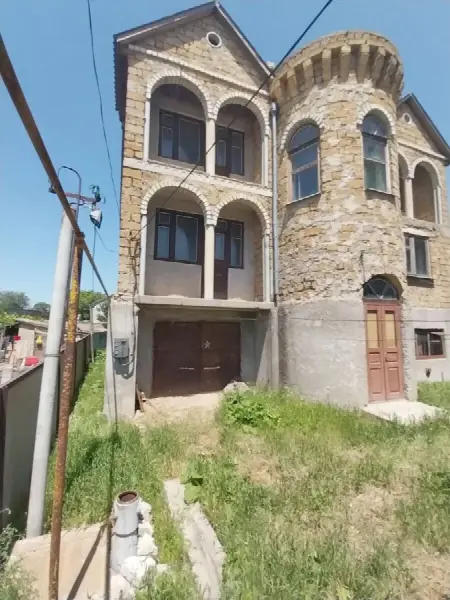 7-кімнатний будинок, 268 м², Березівка