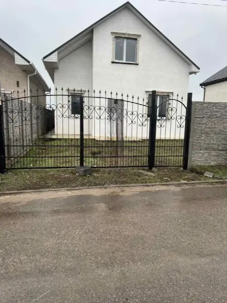 5-комнатный дом, 180 м², Червоный хутор