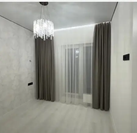3-комнатная квартира, 60 м², 65 Жемчужина, Фонтан