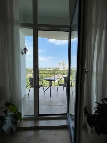 2-кімнатна квартира, 86 м², Центр