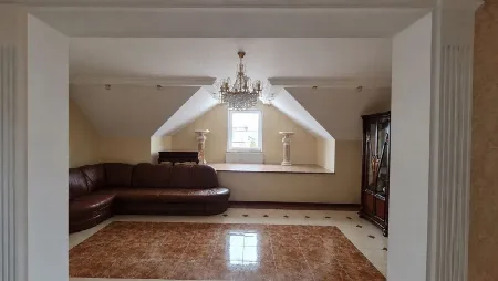 6-кімнатний будинок, 421 м², Фонтанка
