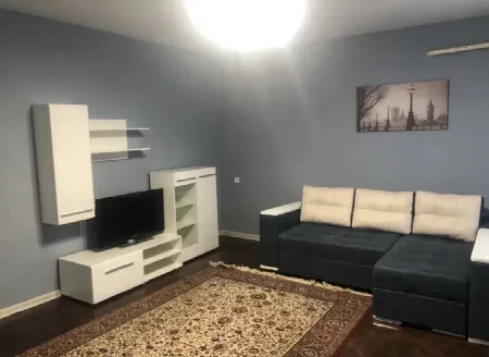 3-кімнатна квартира, 69 м², Центр
