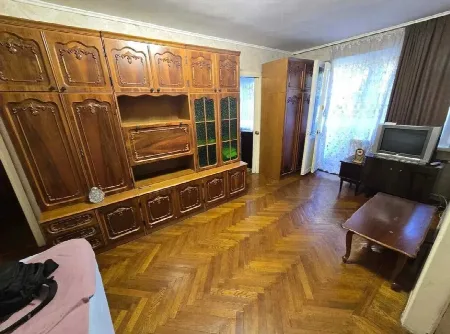 3-кімнатна квартира, 57 м², Фонтан