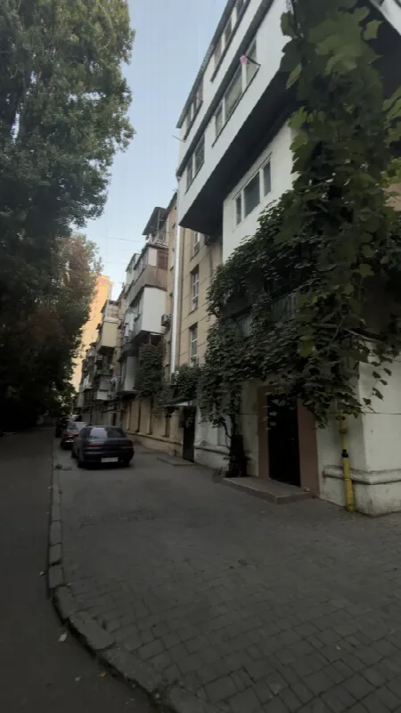 2-кімнатна квартира, 43 м², Фонтан