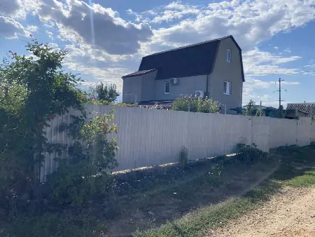 2-кімнатний будинок, 90 м², Нова Долина