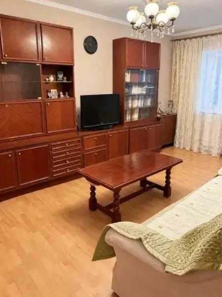 3-кімнатна квартира, 62 м², Таїрова