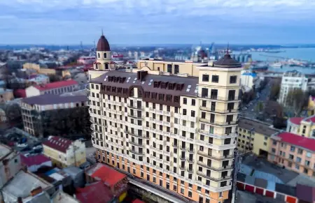 3-кімнатна квартира, 96 м², Спадщина дерибасу, Центр
