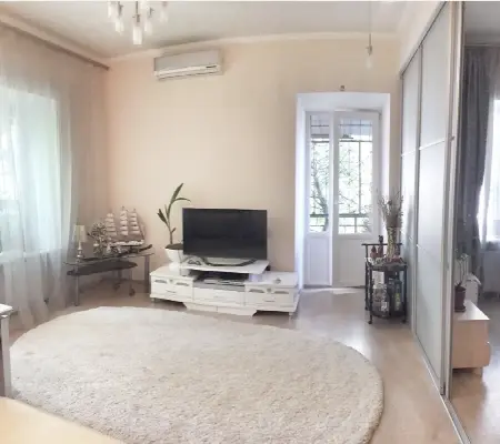 2-кімнатна квартира, 53 м², Центр