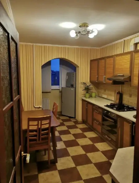 3-кімнатна квартира, 65 м², Котовського