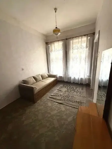 2-кімнатна квартира, 37 м², Центр