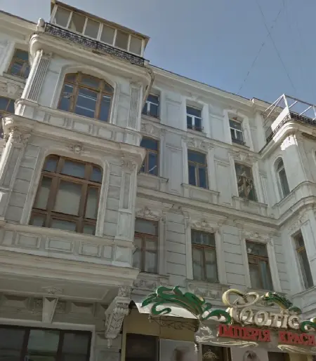 3-комнатная квартира, 100 м², Центр