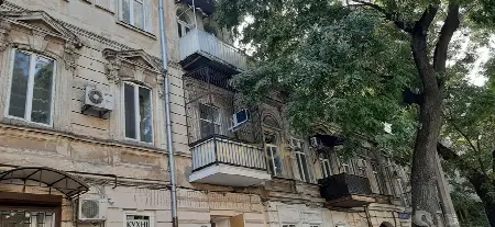 5-комнатная квартира, 151 м², Центр
