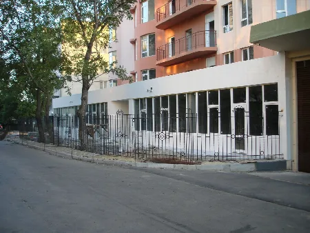 Комерційна, 191 м², Фонтан, Таїрова