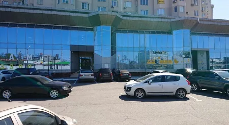 Комерційна, 1 472 м², Диво-місто, Фонтан