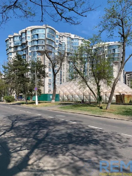 3-room apartment, 196 m², Mercedes, City centre