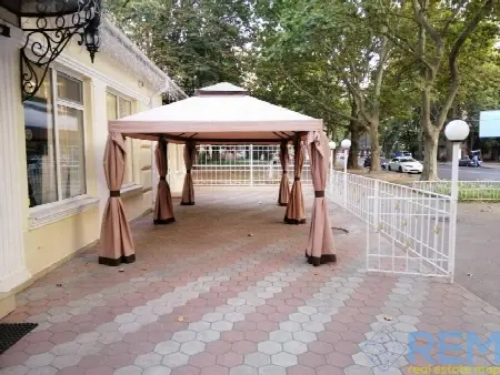 Комерційна, 170 м², Черьомушки