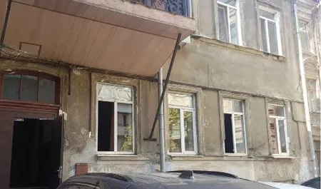 4-комнатная квартира, 74 м², Центр