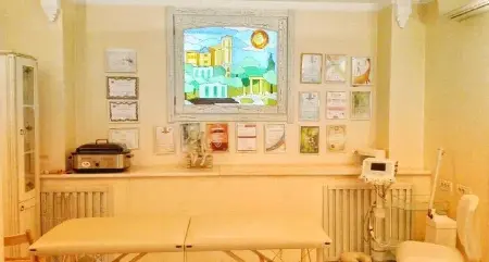 Комерційна, 73 м², Центр