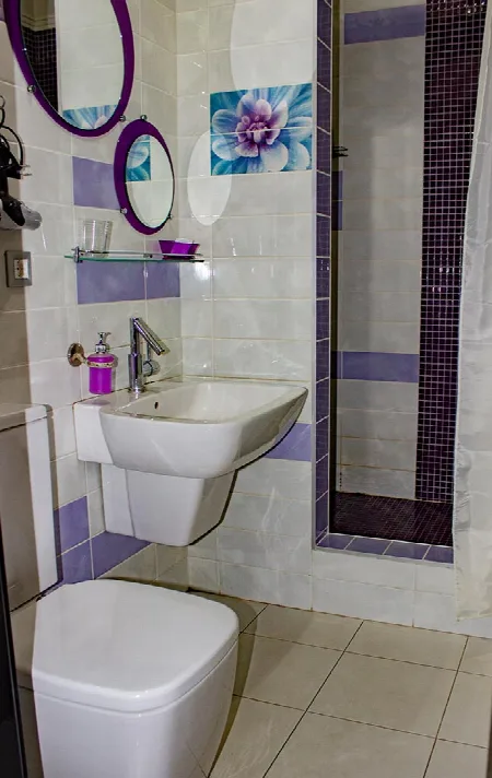 Комерційна, 270 м², Центр