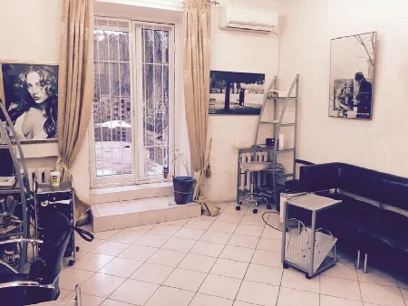 5-кімнатна квартира, 80 м², Центр