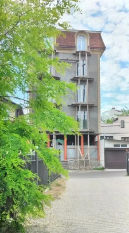Комерційна, 700 м², Аркадія
