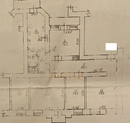 3-кімнатна квартира, 126 м², Центр
