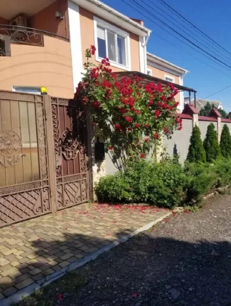5-кімнатний будинок, 280 м², Чорноморка