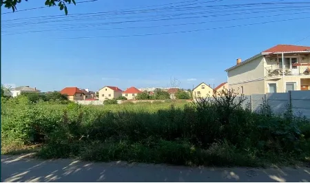 Участок, Червоный хутор