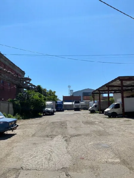 Комерційна, 6 413 м², Слобідка