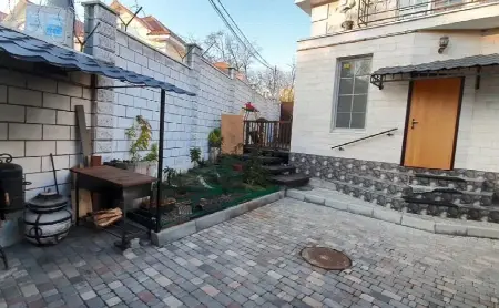 4-кімнатний будинок, 140 м², Таїрова