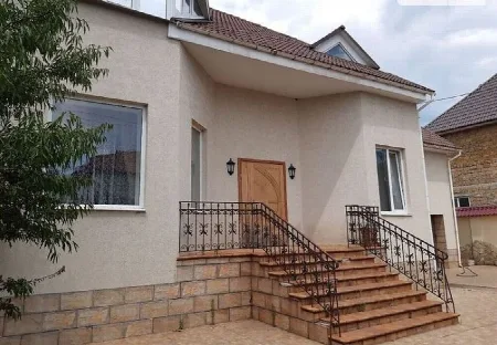 5-кімнатний будинок, 387 м², Авангард