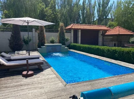 5-кімнатний будинок, 500 м², Черьомушки