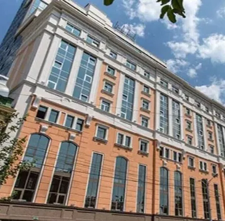 3-кімнатна квартира, 98 м², 18 Перлина, Центр